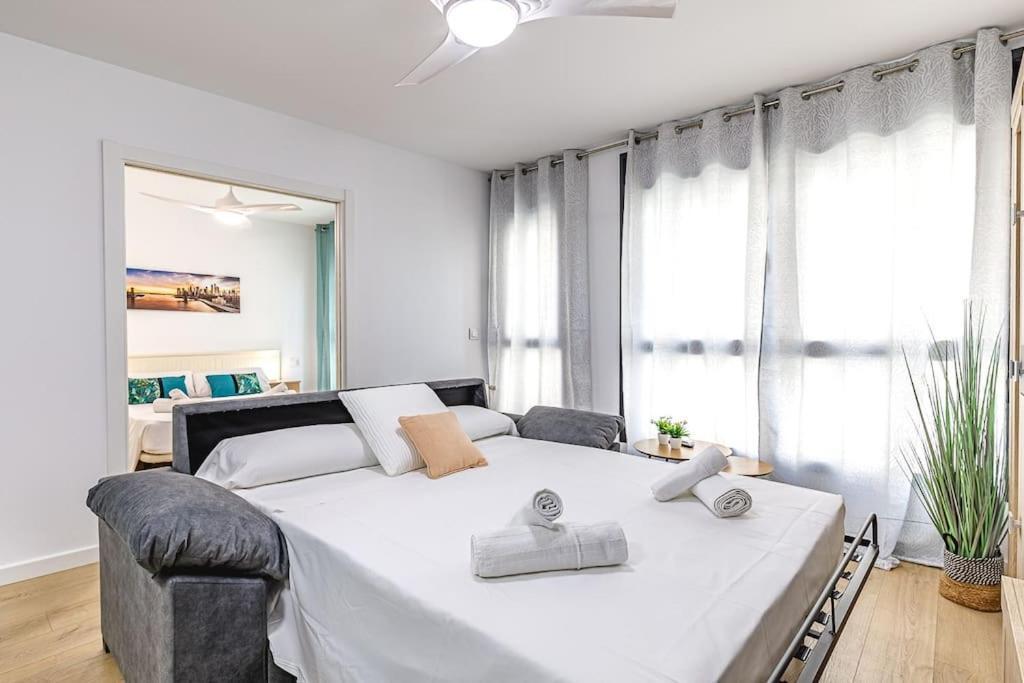 Moderno Apartamento Con Ac En Lorenzo Casanova Apartment Alicante Luaran gambar